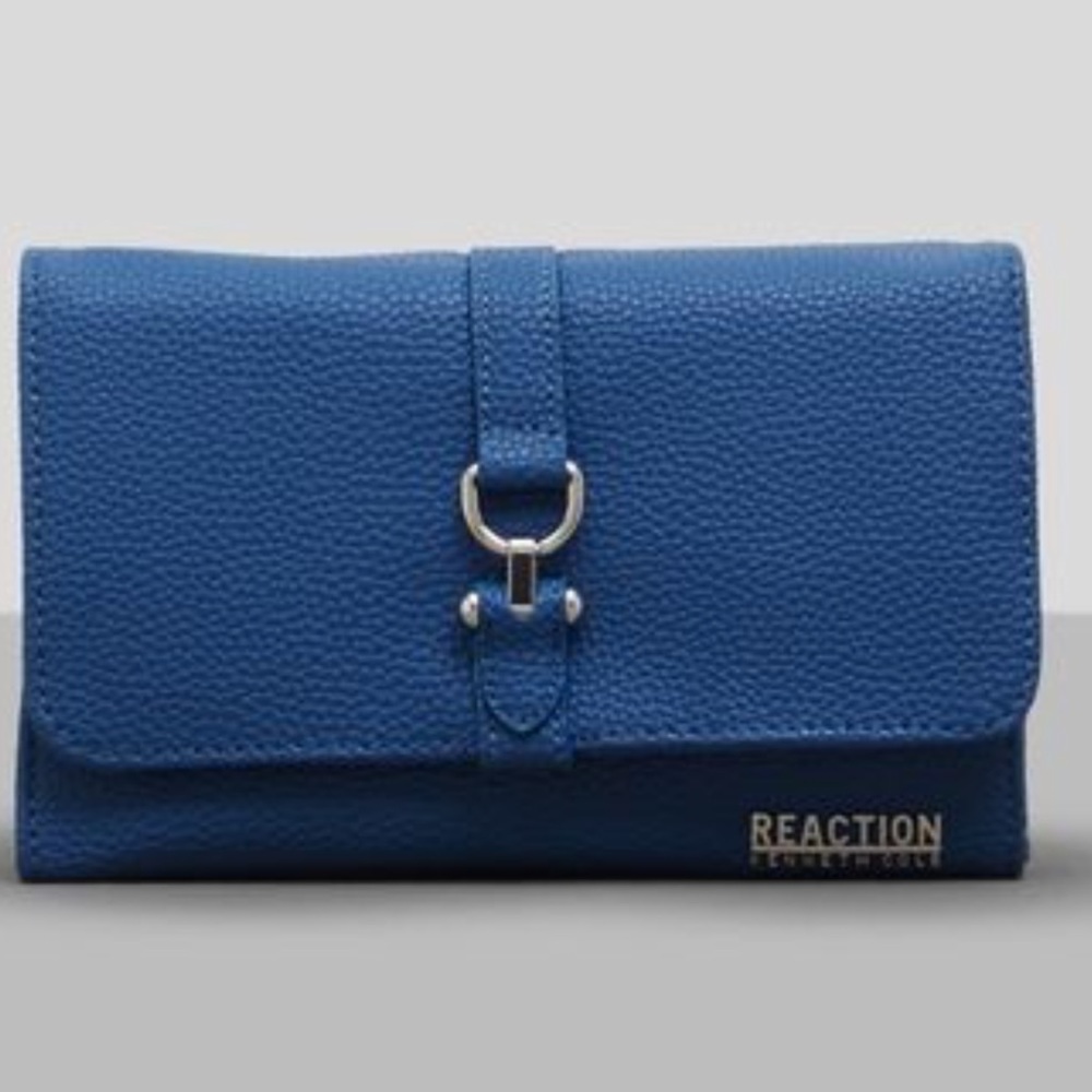 Kenneth Cole Reaction Crossbody NWT Pebbled Faux Leather Blue